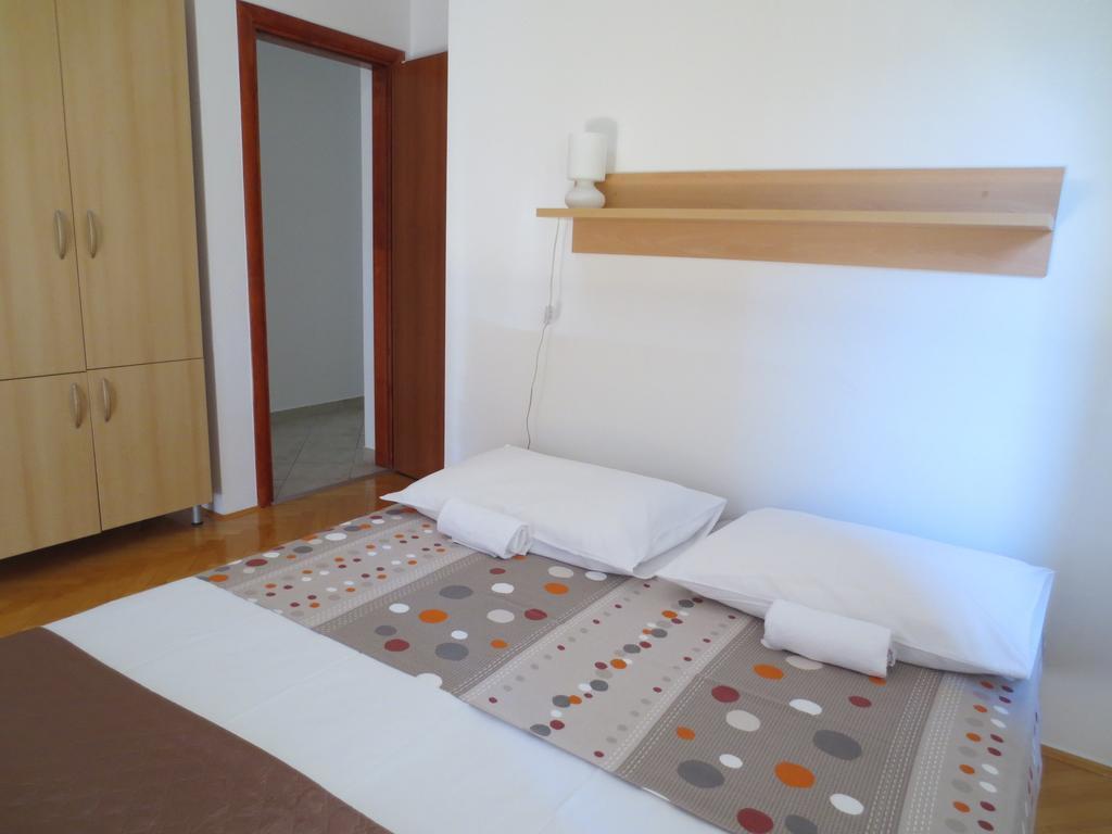 Apartments Kovacic Омиш Номер фото