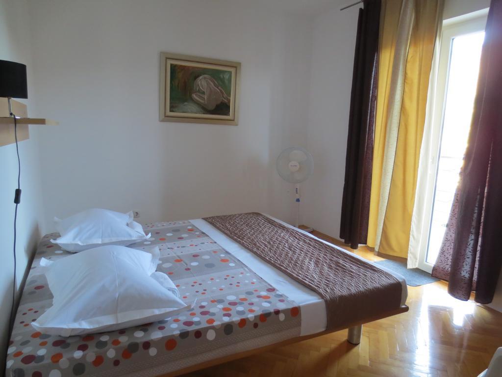 Apartments Kovacic Омиш Номер фото