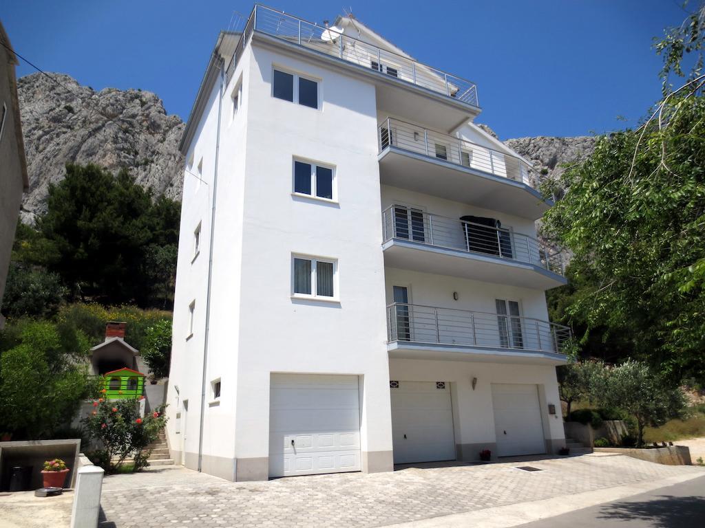 Apartments Kovacic Омиш Экстерьер фото